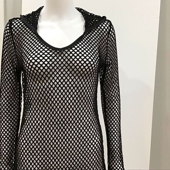 Black Cover Up, Size Medium - Picture 8 of 14